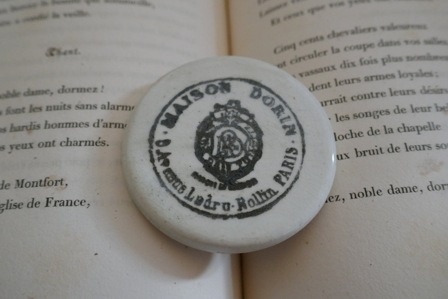 Antique Advertising Pot - Antique Maison Dorin Paris Transfer Printed Victorian Pot Lid - Circa 1890 - Antique Advertising - Farmhouse Decor