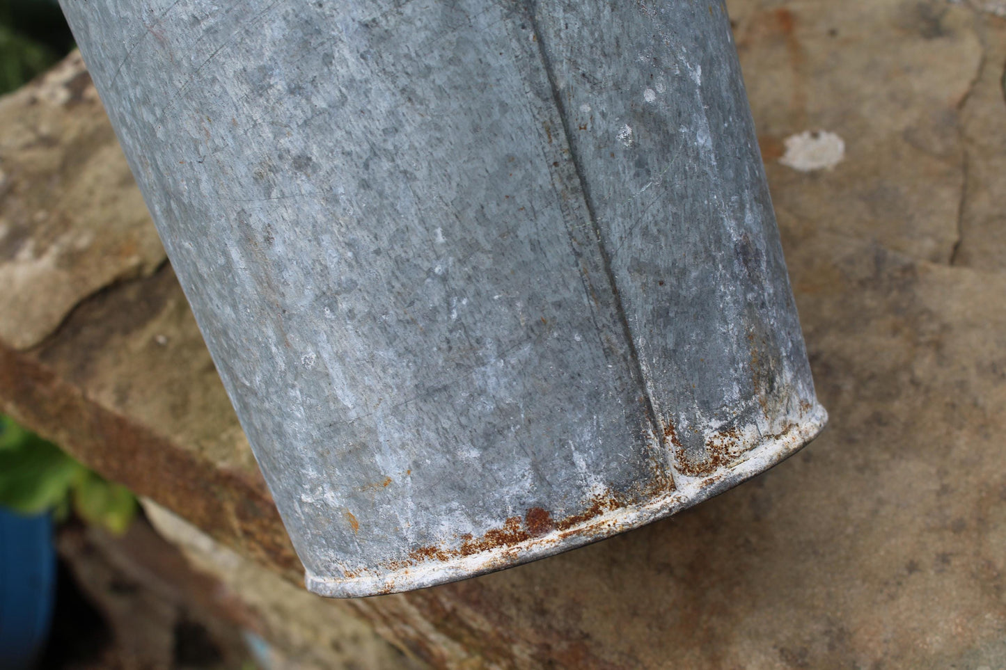 Vintage Flower Bucket, Vintage Metal Garden Planter, Vintage Galvanised Zinc Planter, Vintage Planter, Metal Planter, Metal Pot, farmhouse