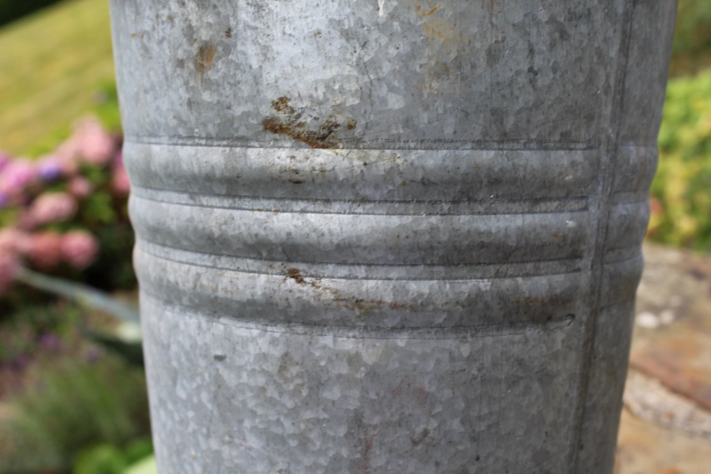 Vintage Flower Bucket, Vintage Metal Garden Planter, Vintage Galvanised Zinc Planter, Vintage Planter, Metal Planter, Metal Pot, farmhouse